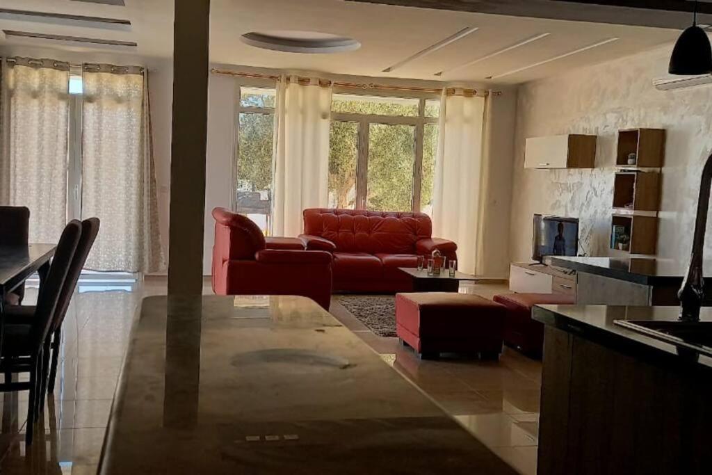 Magnifique Villa Avec Piscine Sur L'Ile De Djerba Pour Vacances Arkou Exterior foto