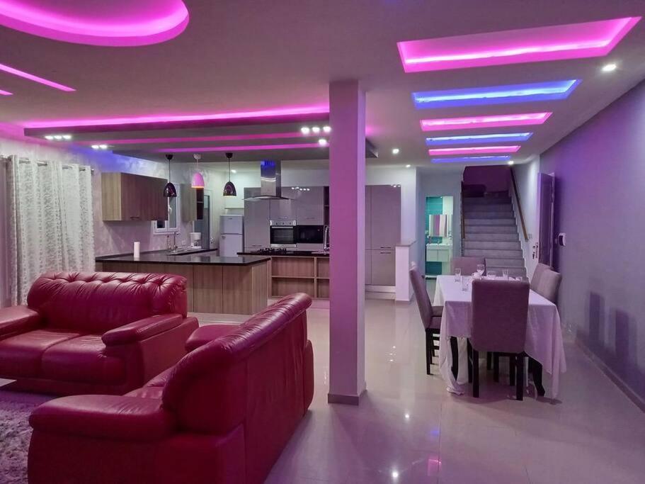 Magnifique Villa Avec Piscine Sur L'Ile De Djerba Pour Vacances Arkou Exterior foto